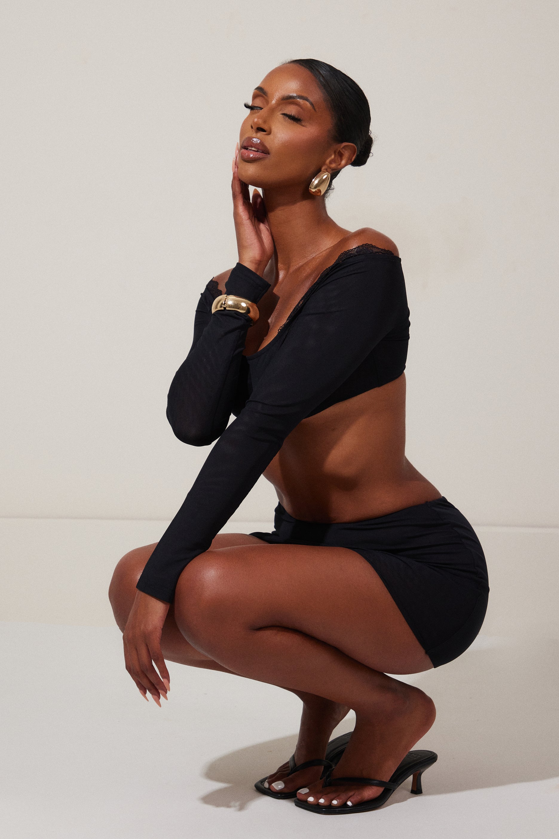 The Nikoli Set in Black - Image 7