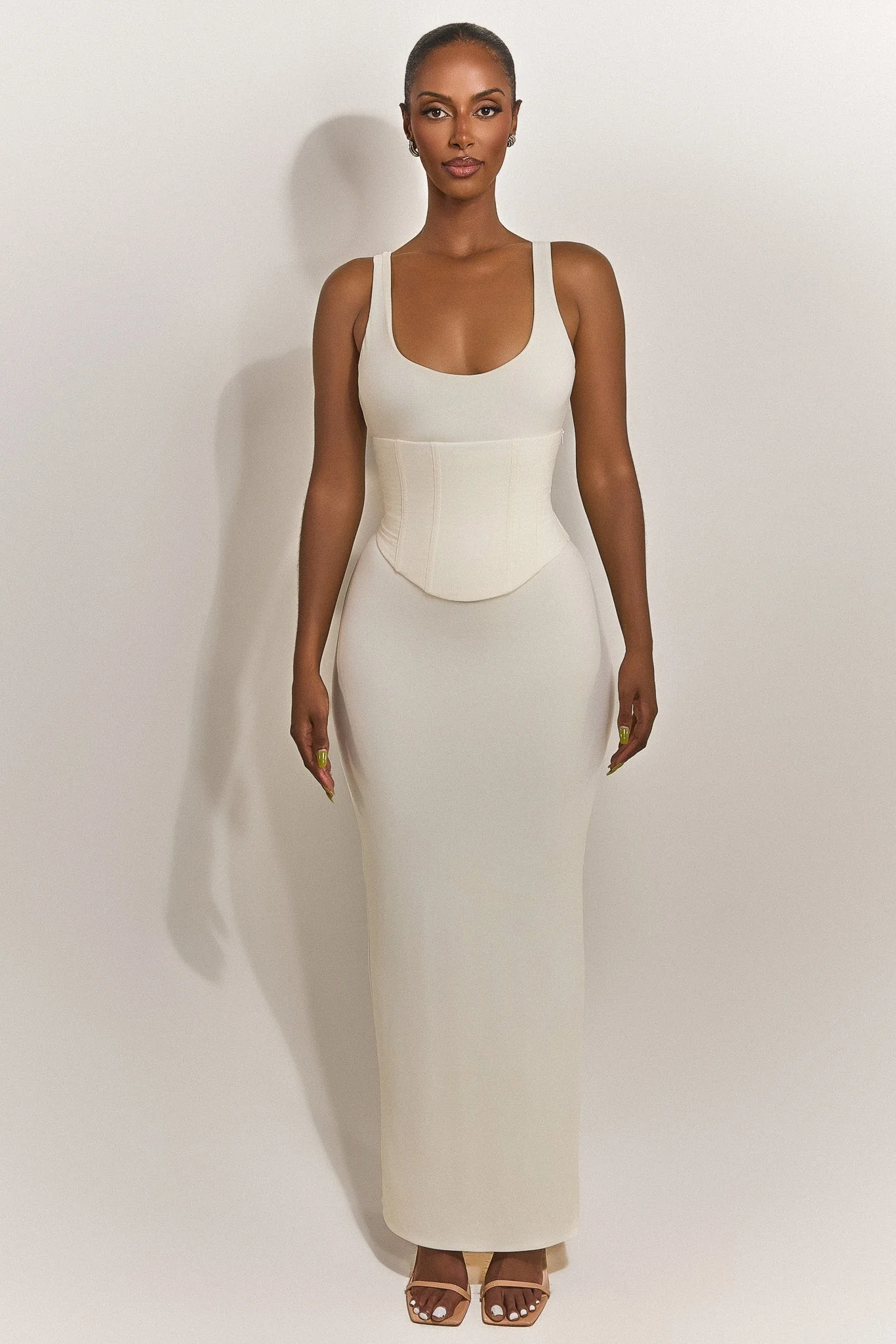 The Sandra Scoop Maxi in Cream - Image 9