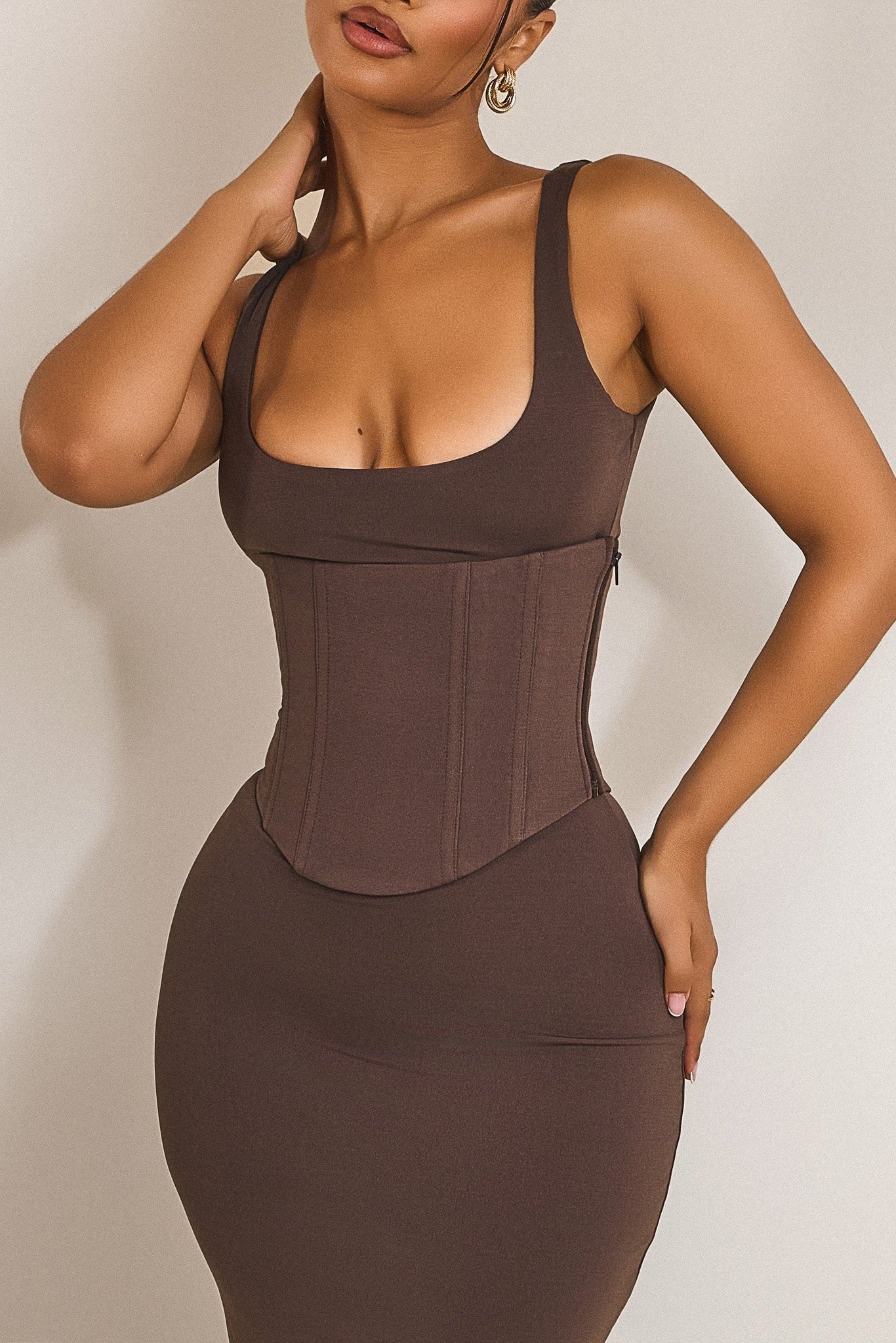 The Sandra Scoop Maxi in Brown - Image 8