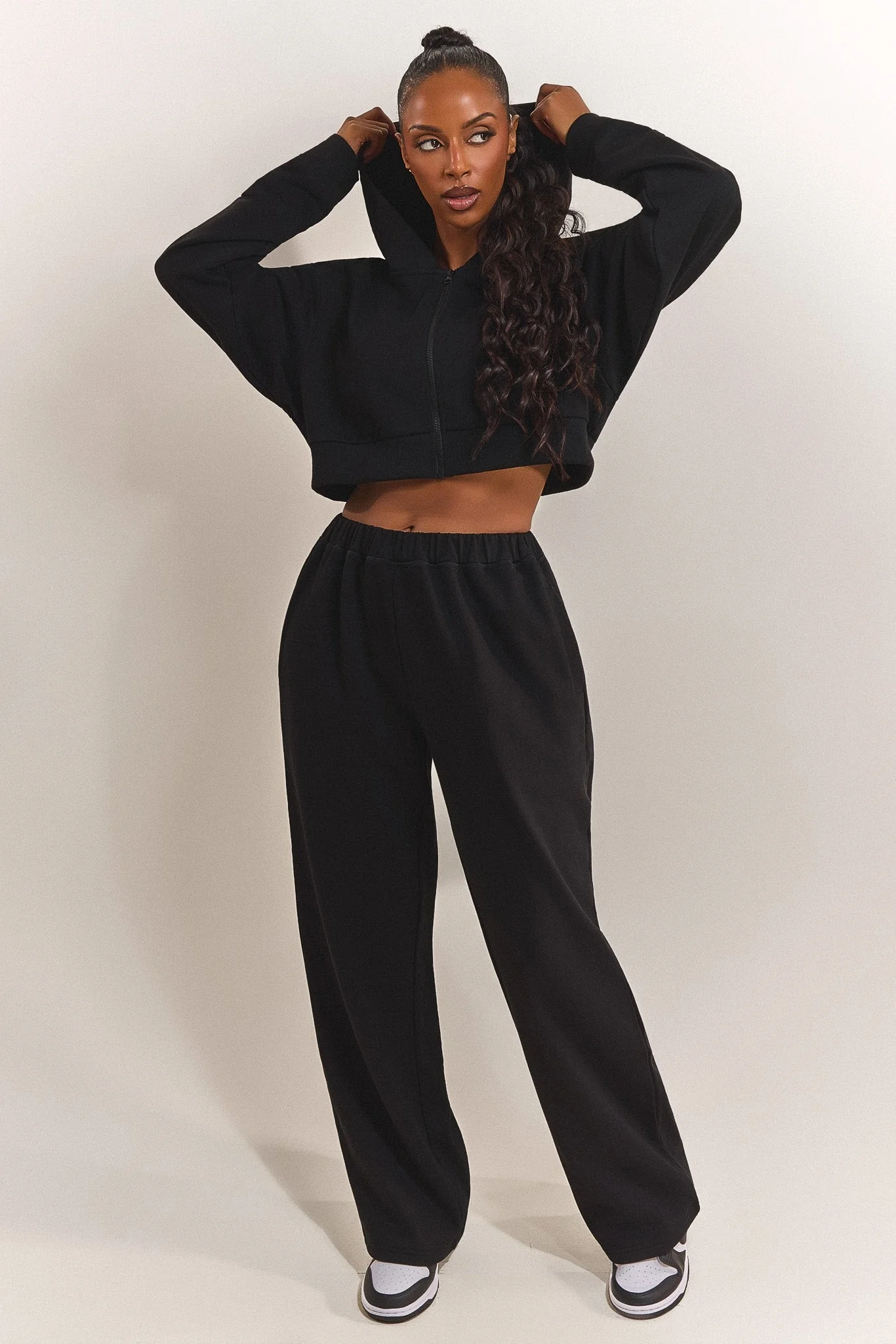 The Basic Crop Zip Hoodie in Black - Image 6