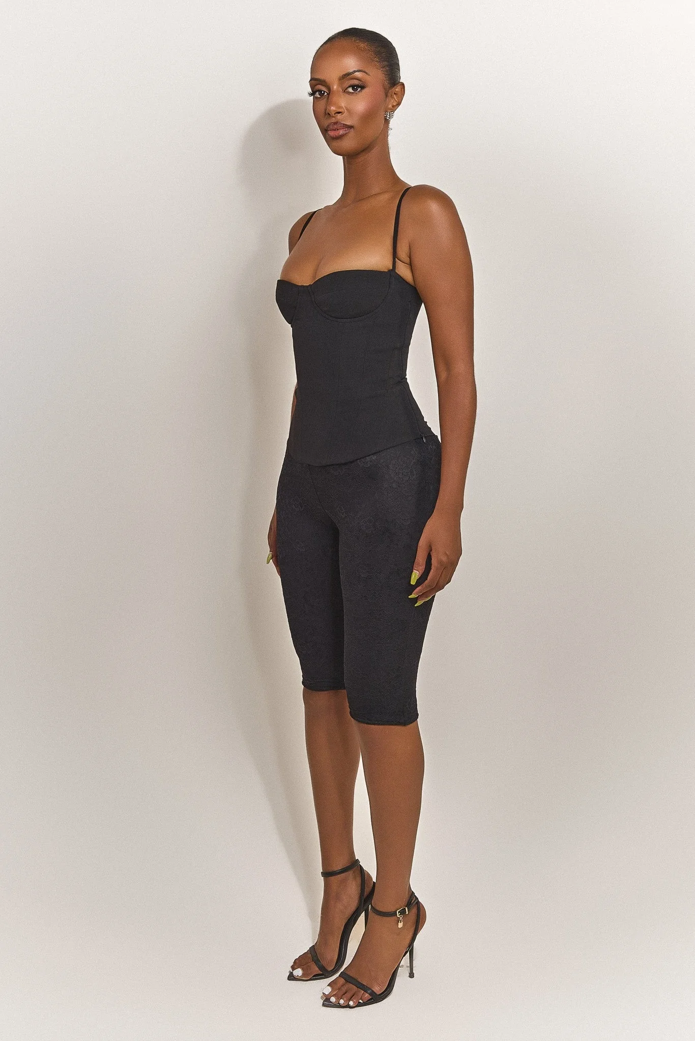 The Brielle Capri Bottoms in Black - Image 8