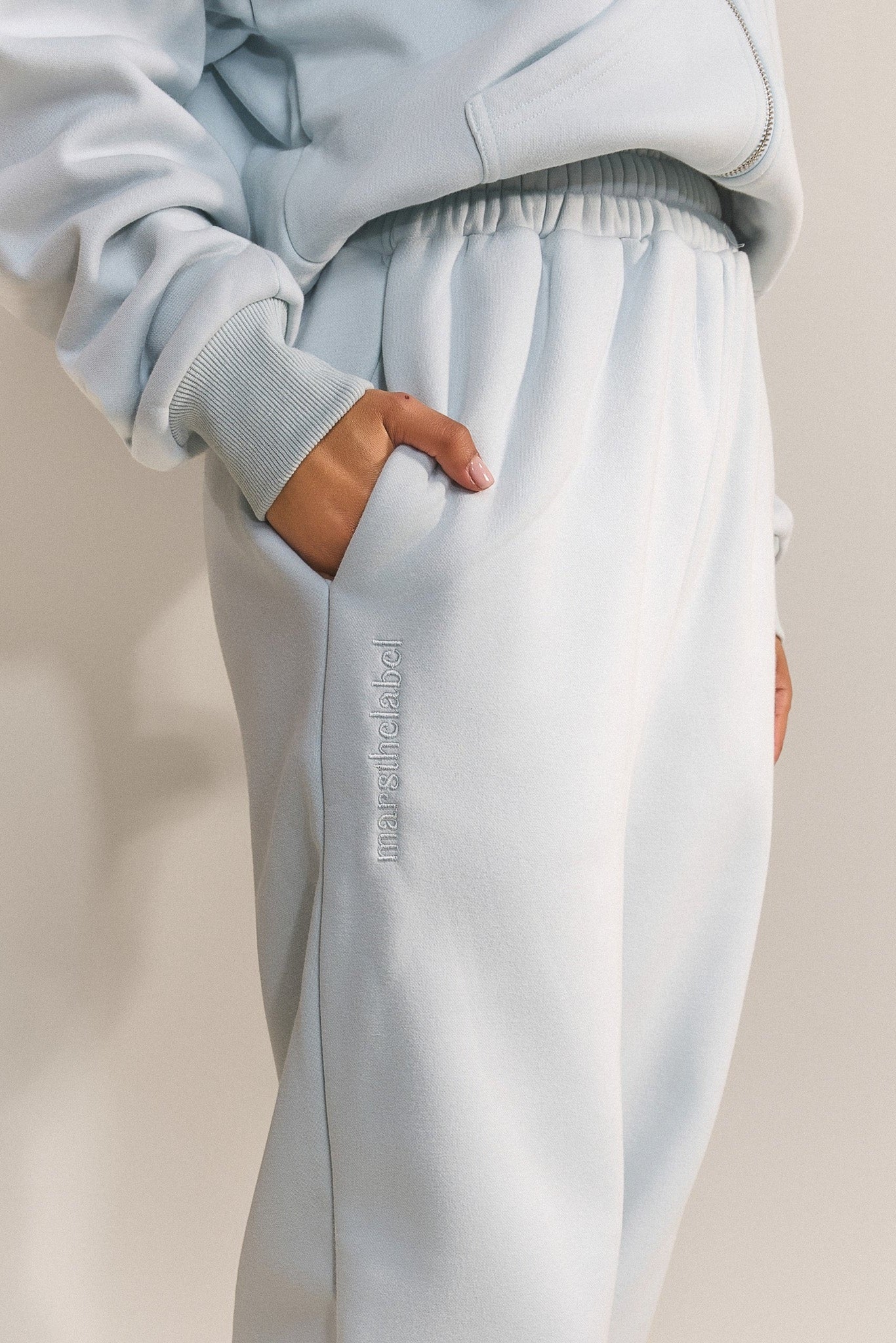 The Classics Cuffed joggers in Baby Blue - Image 4