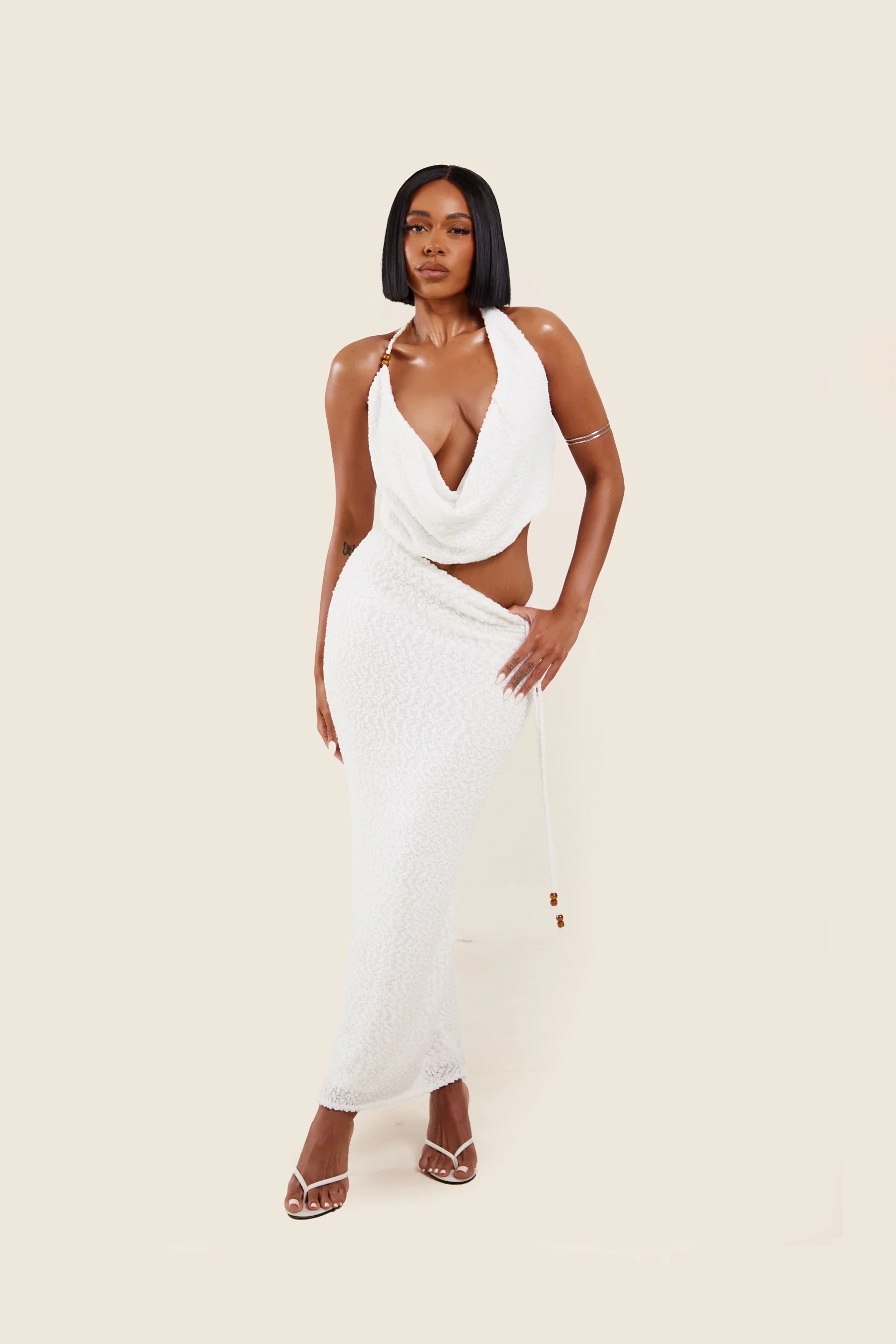 The Dakota Set in White - Image 2