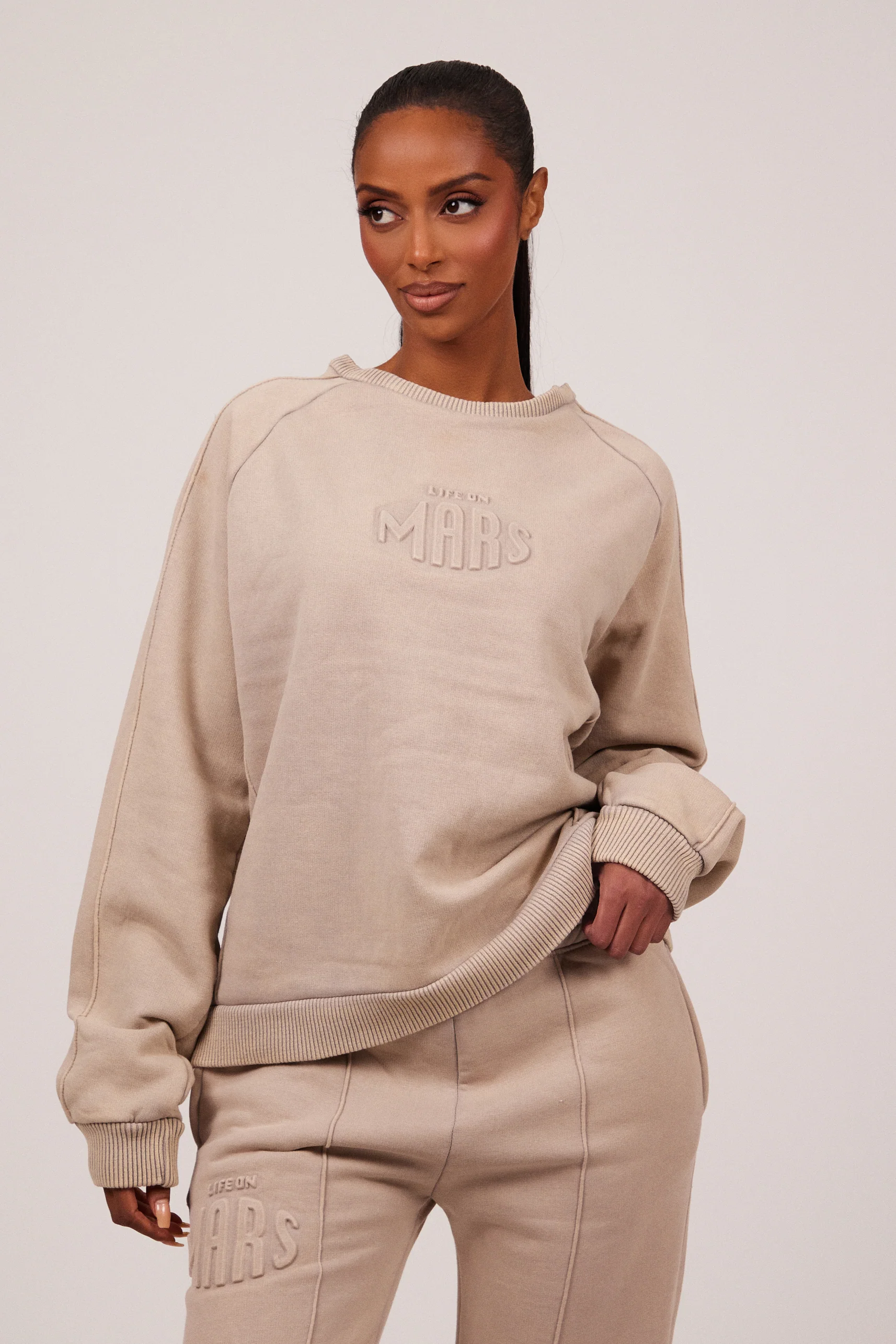 The Embossed Sweatshirt in Stone - Image 6