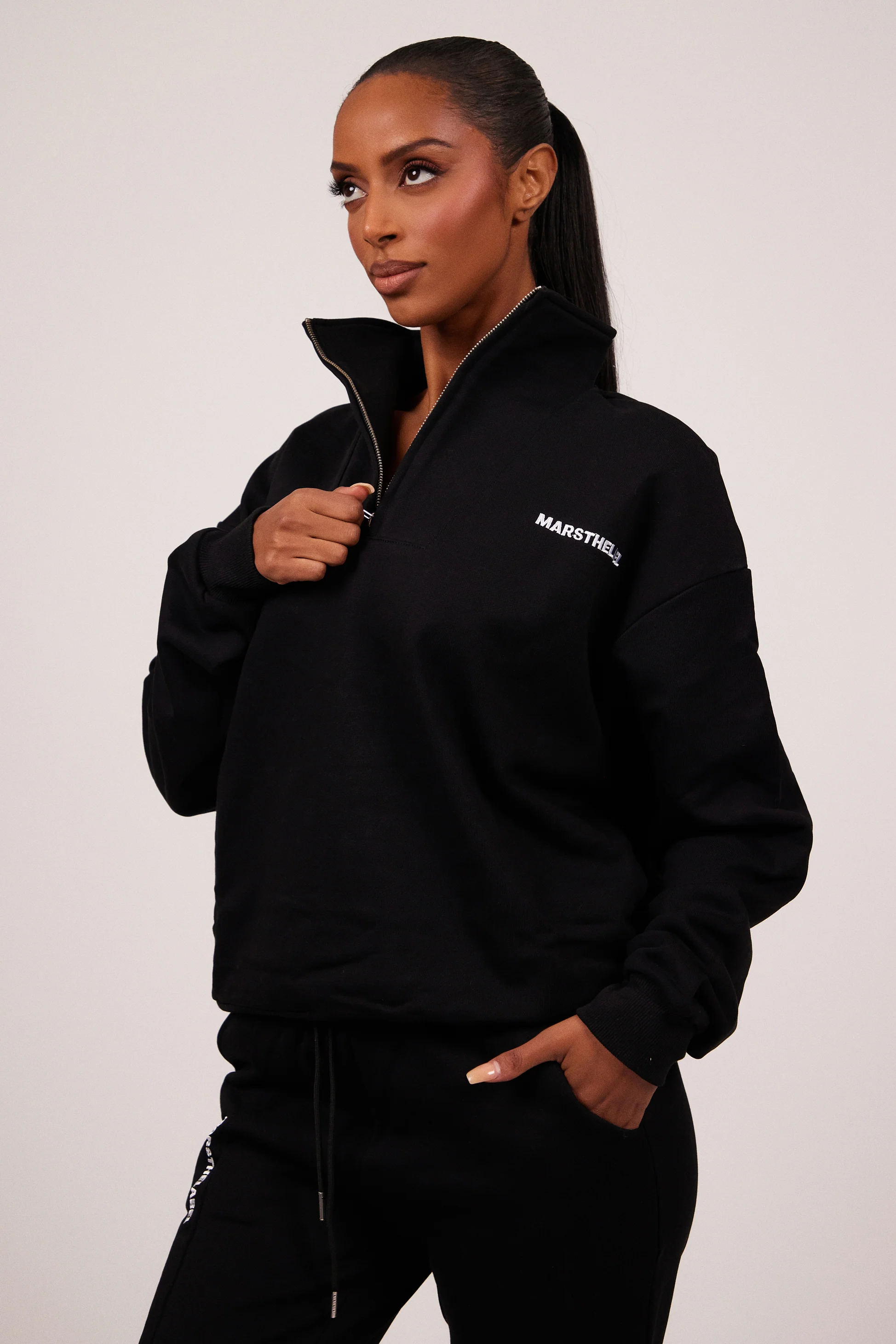 The Essentials Quarter Zip in Black - Image 3