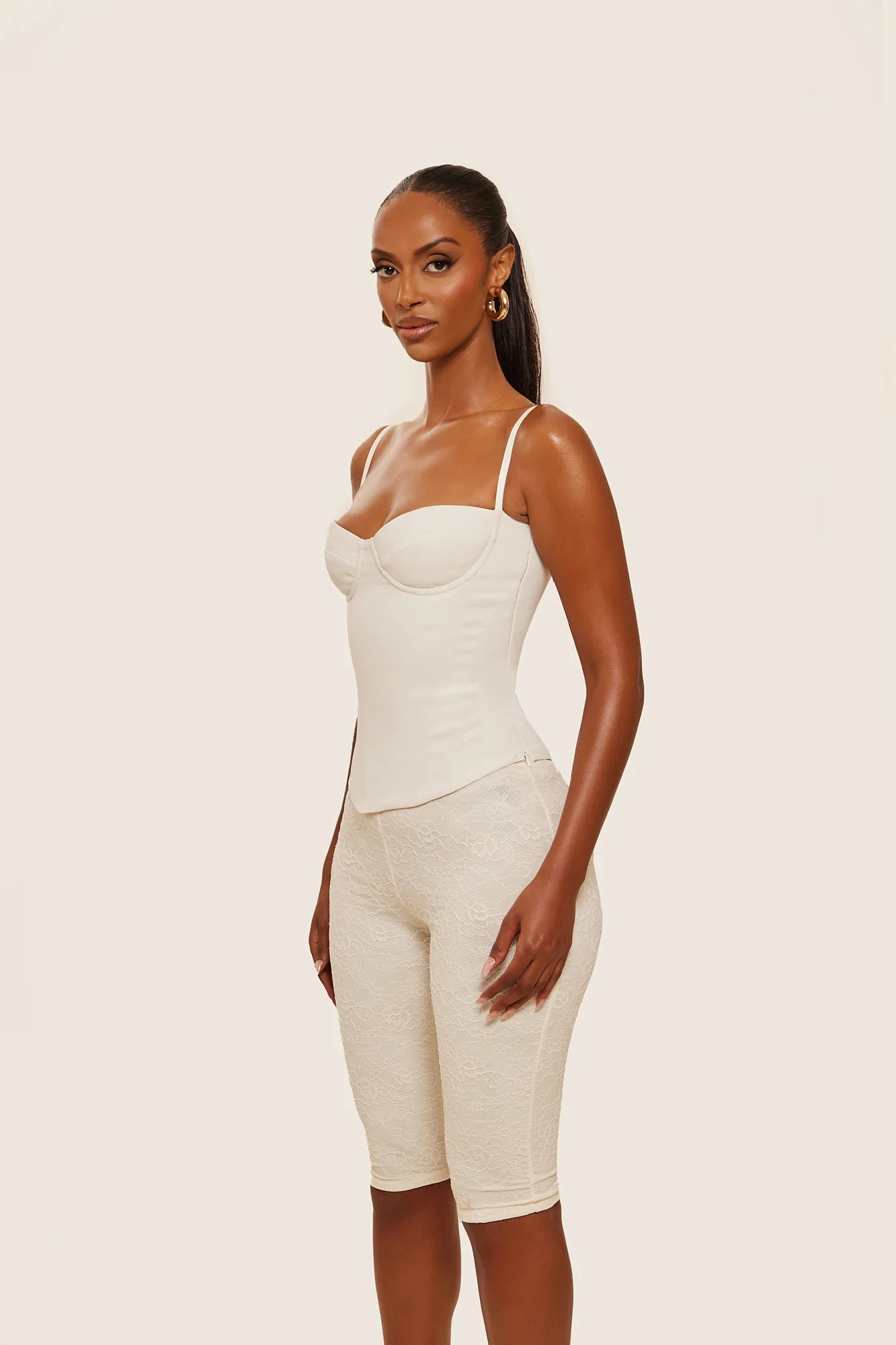 The Everly Lace Up Corset Top in Off White - Image 17