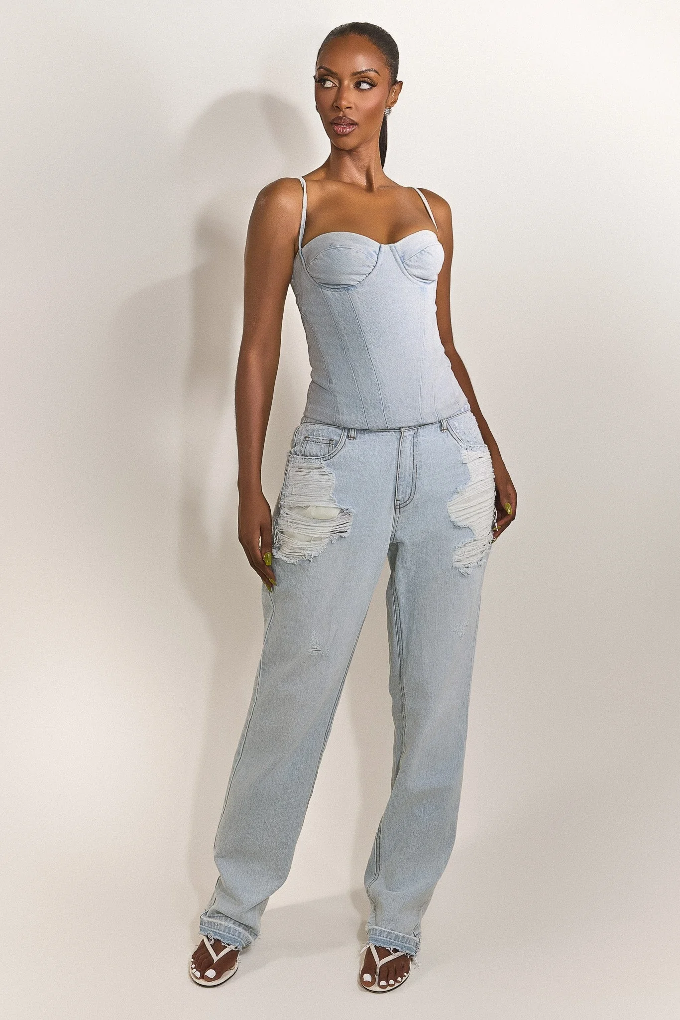 The Shai Jeans - Image 4