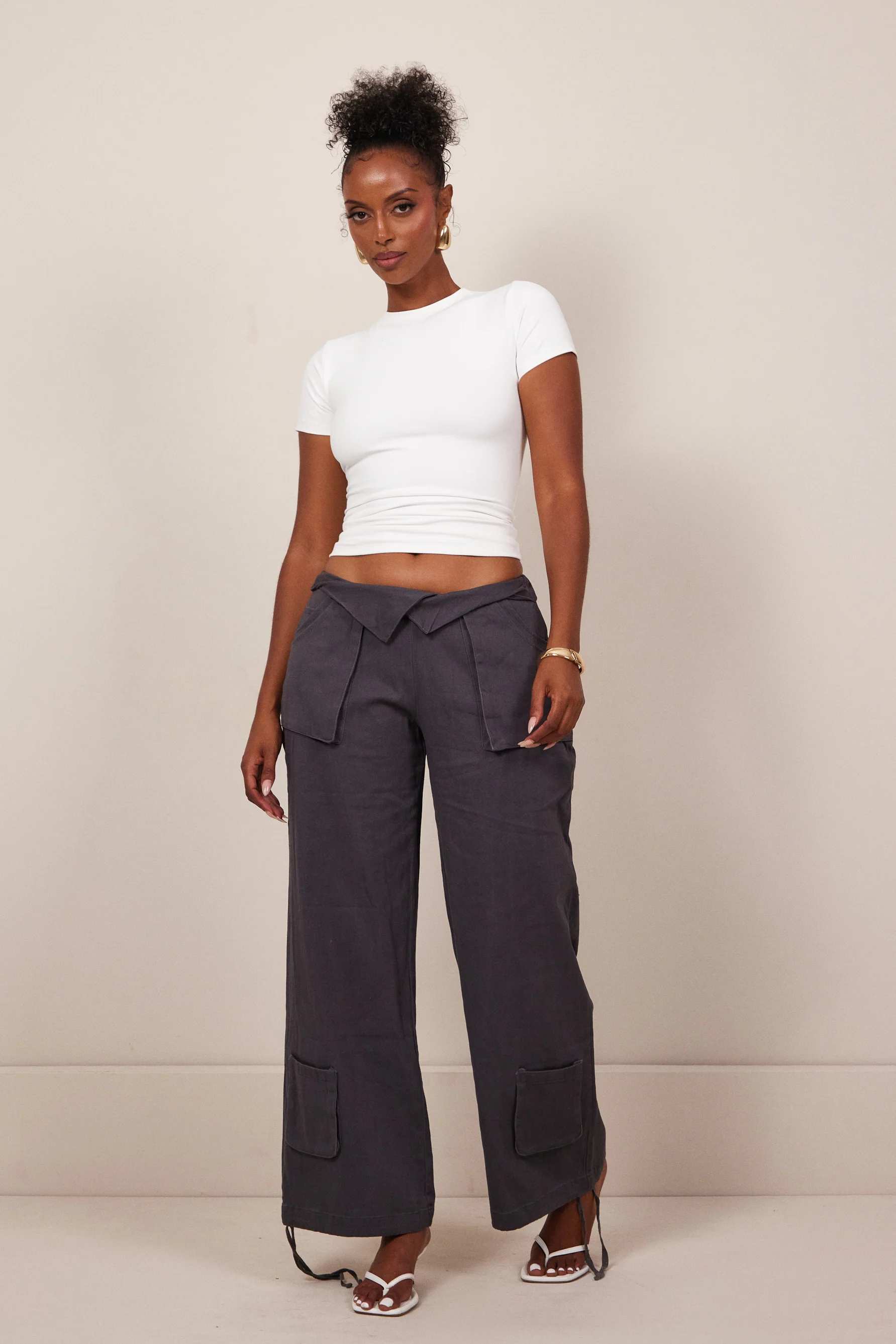 The Rylee Cargos in Charcoal - Image 10