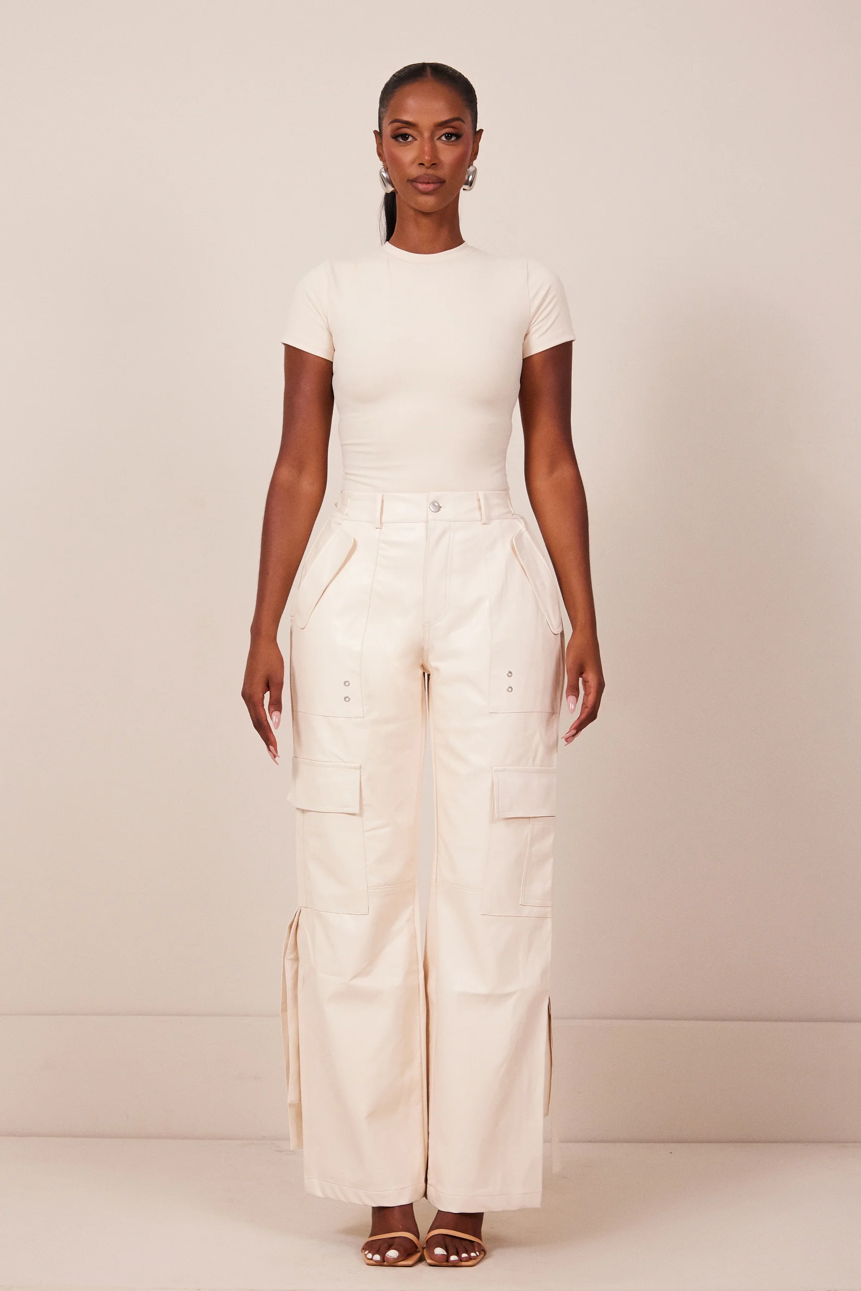 Frankie Cargos in Cream