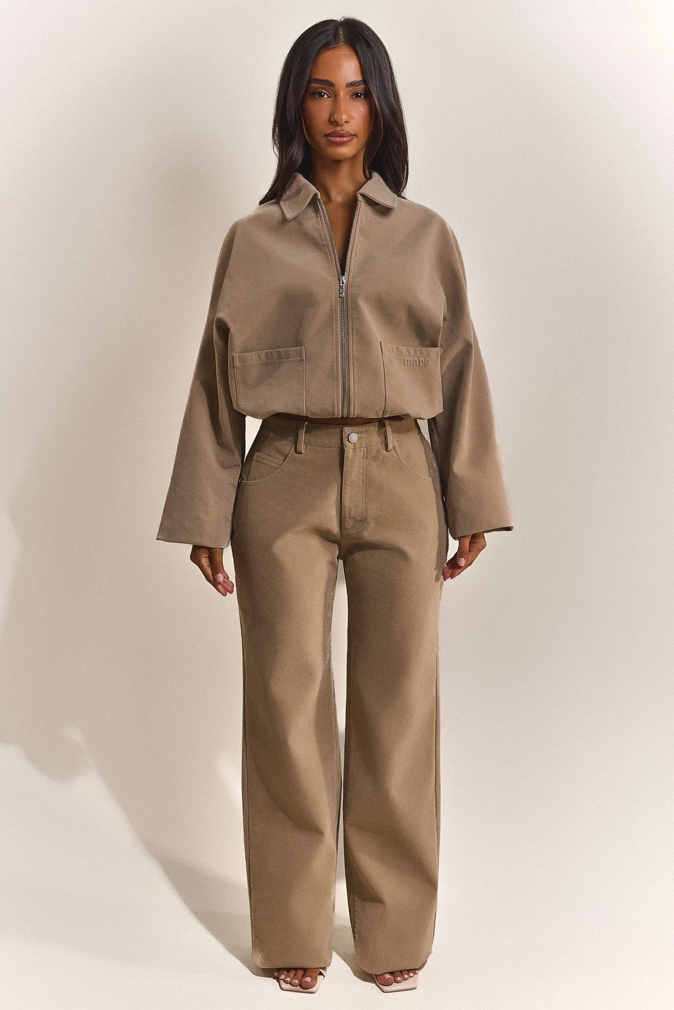 The Isla Faux Suede Cropped Jacket in Beige - Image 3