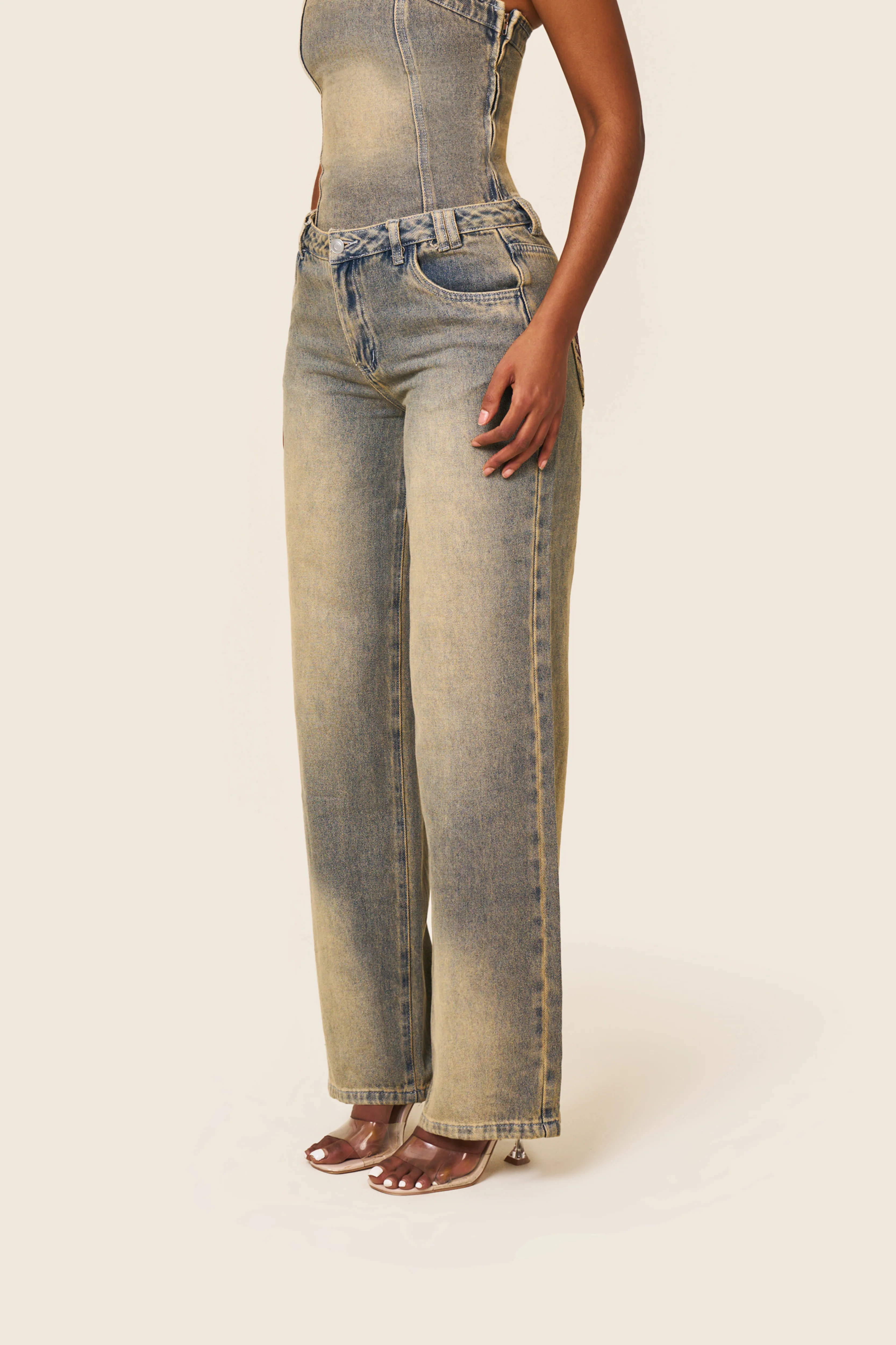 The Ivana Corset - Image 18