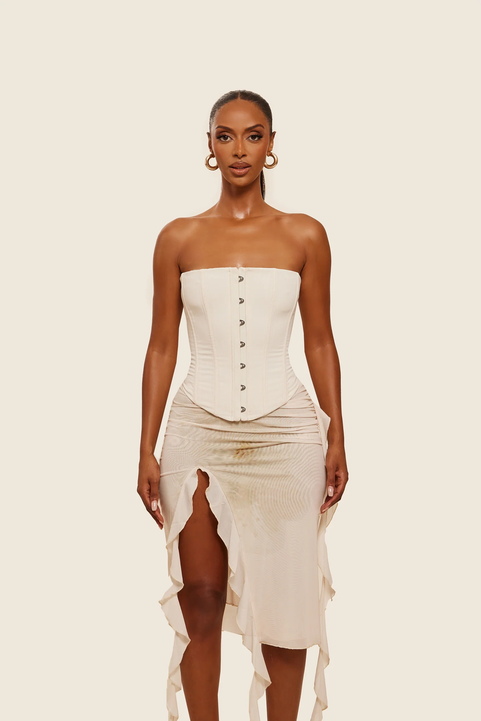 The Kaytee Corset in Off White - Image 2