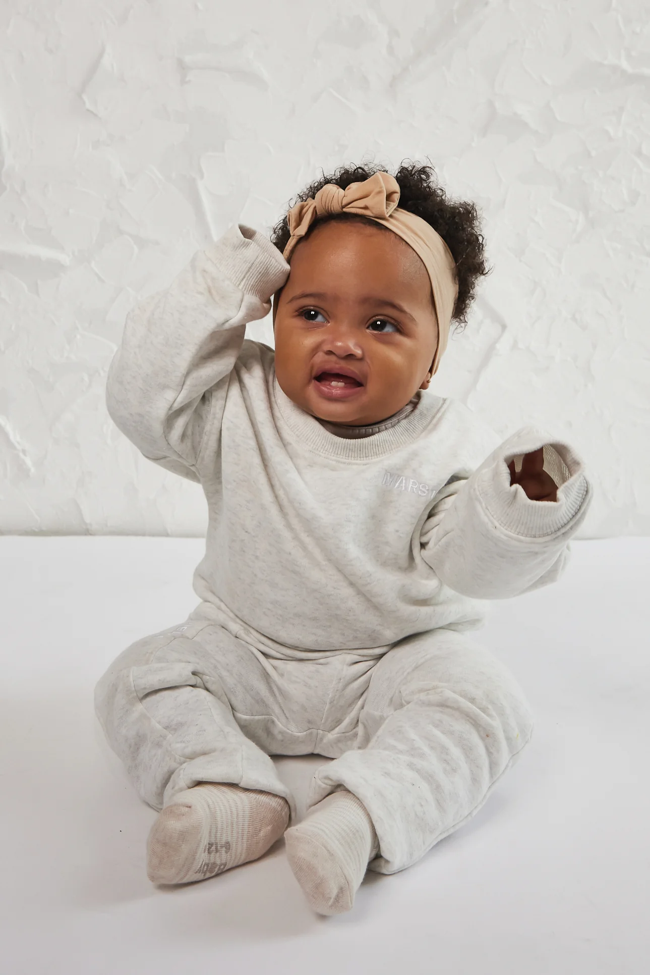The Kids Essentials Sweater in Marl Grey - Image 2