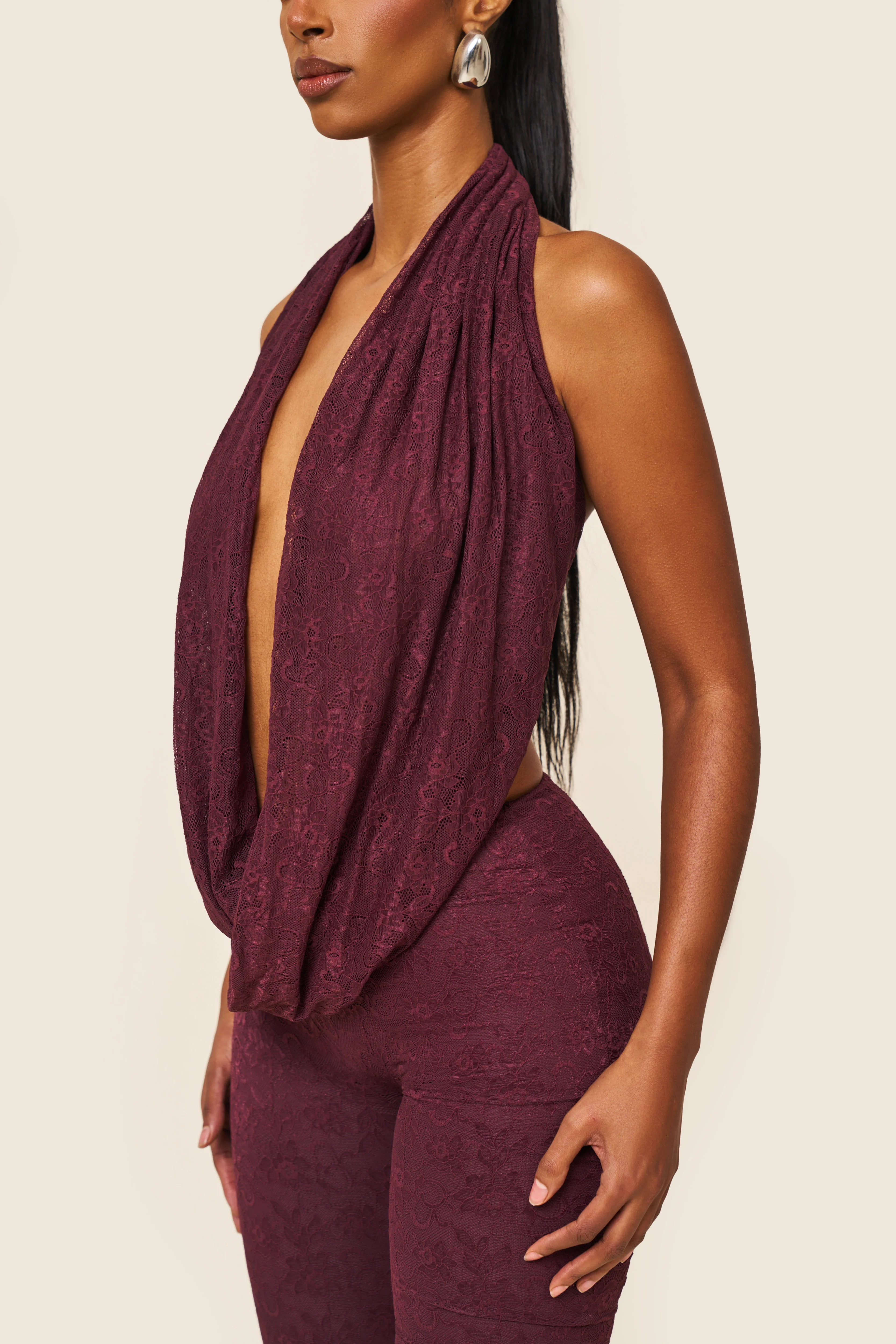 The Leia Top in Plum Lace - Image 7