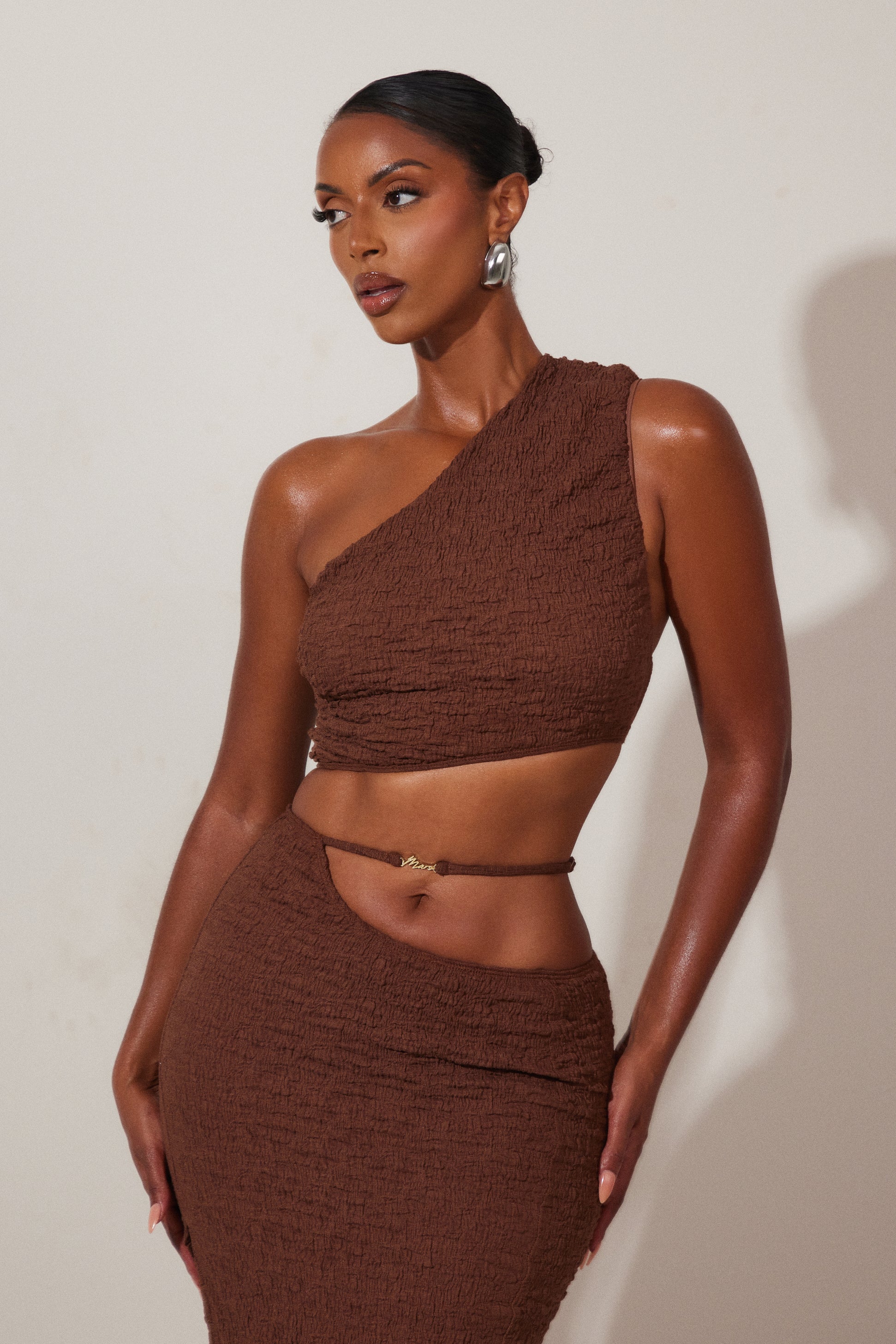 The Mars Detail Asymmetric Textured Set in Brown - Image 10