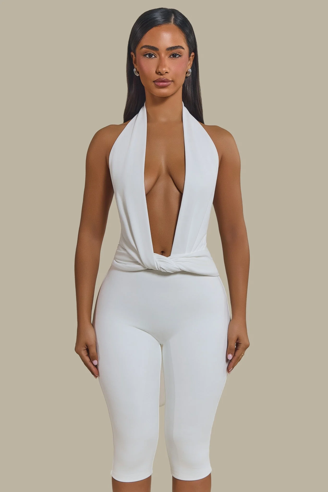 The Maryam Capri Leggings in White - Image 2