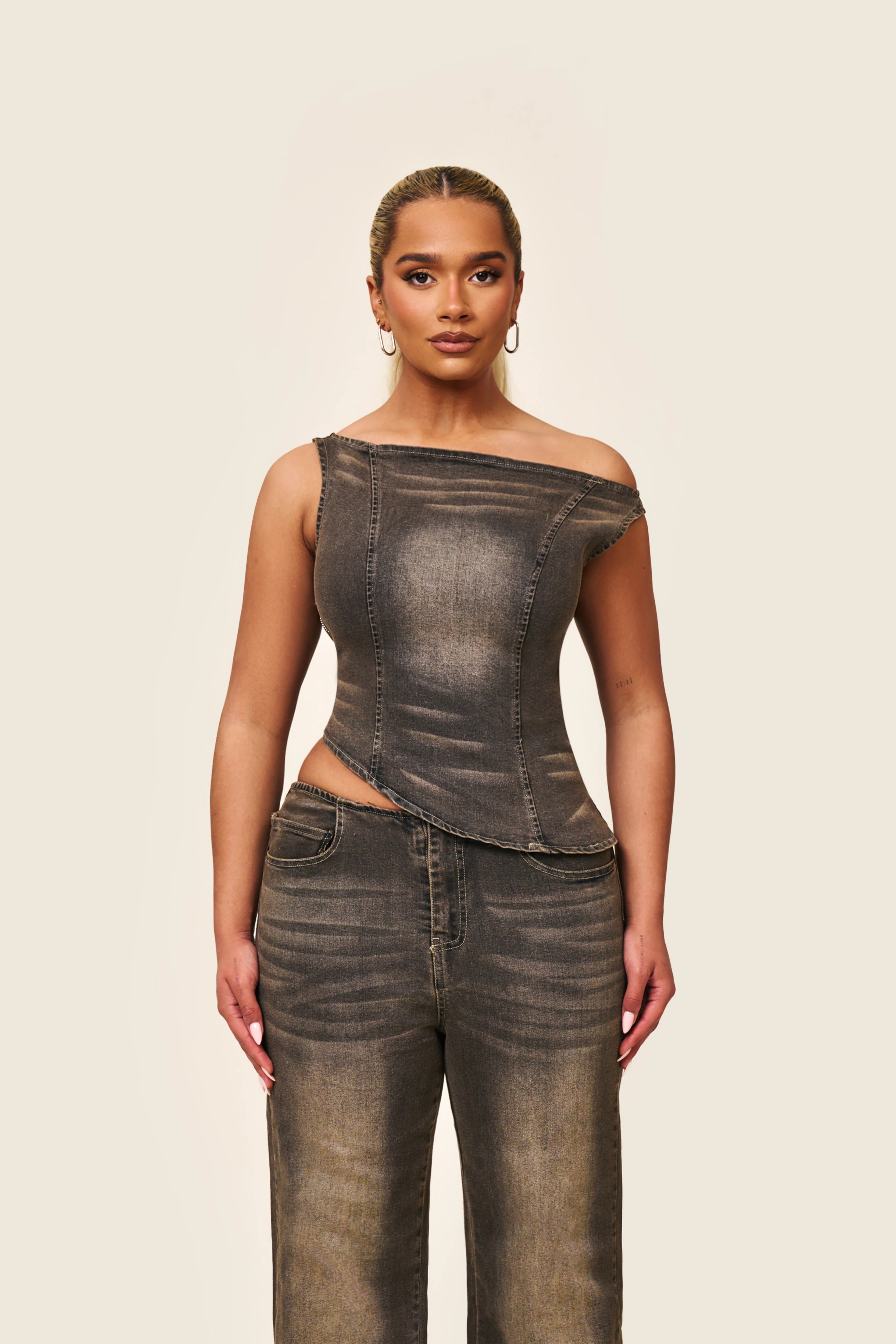 Mika Jeans - Image 9