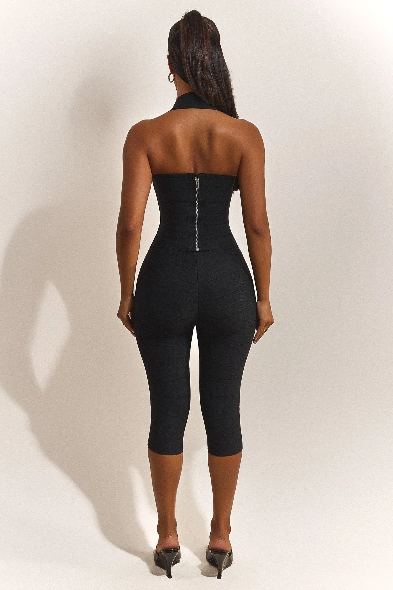 The Natalia Capris in Black - Image 2