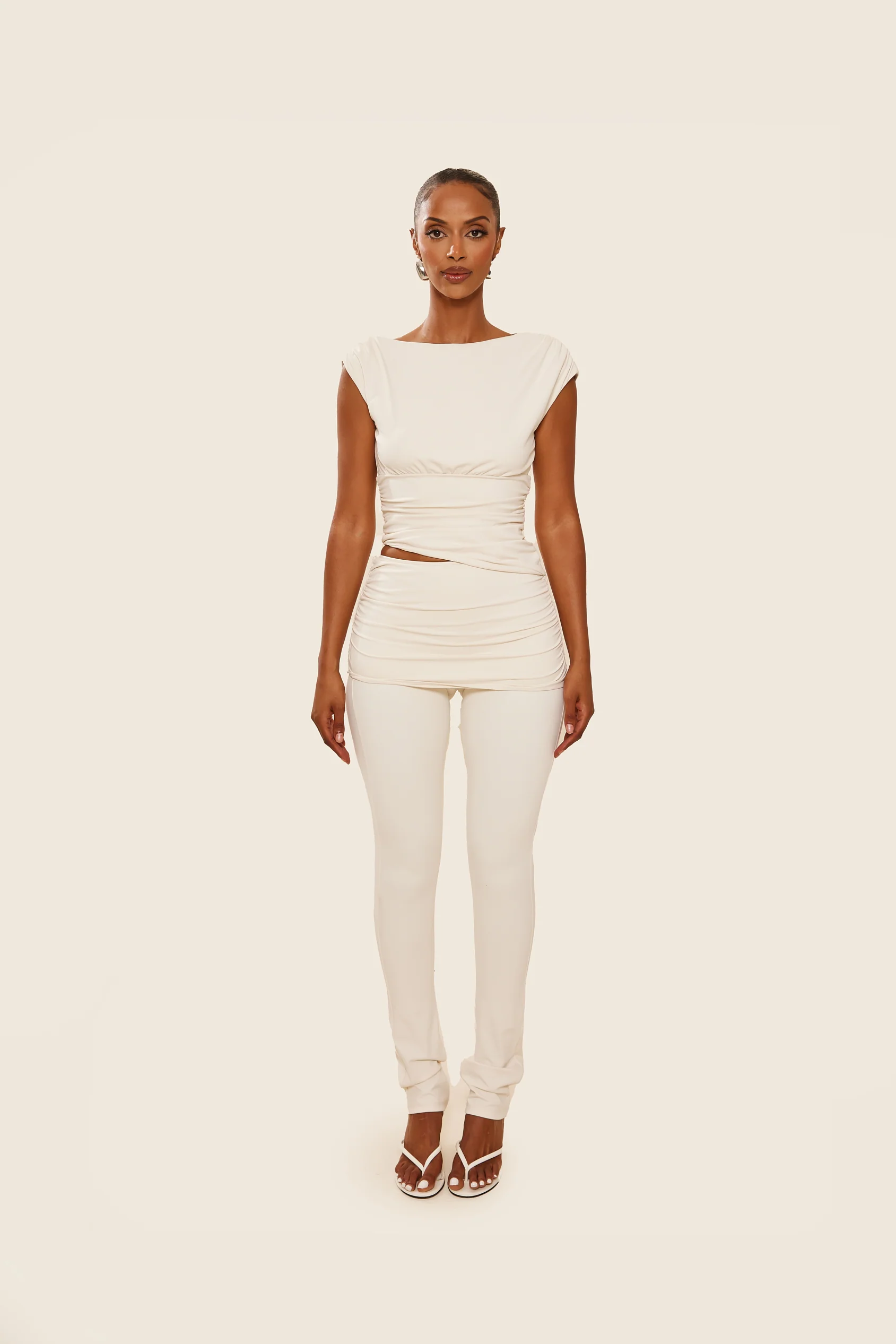The Reese Set in Cream - Image 2