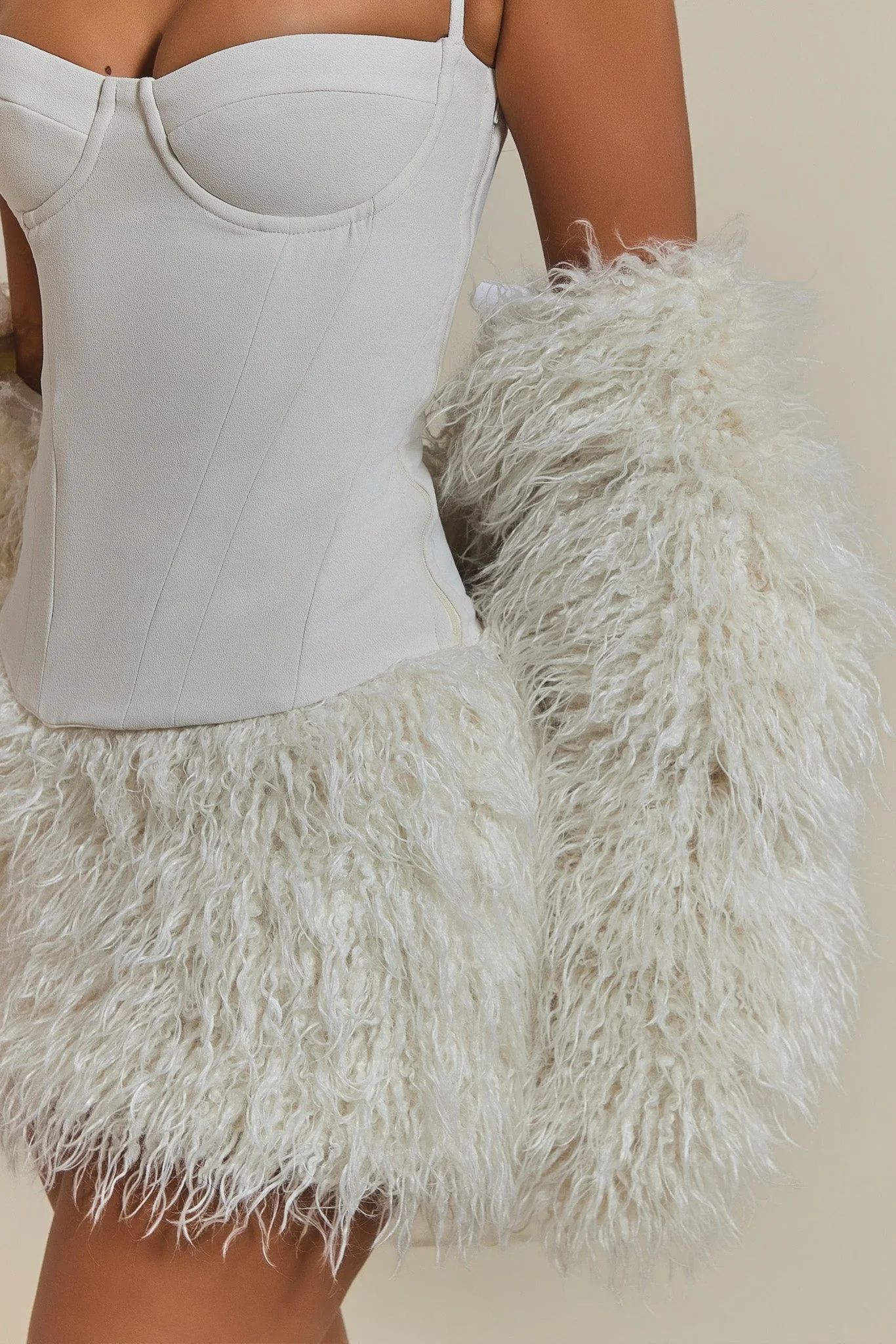 The Sabrine Fur Shrug and Mini Skirt Set in Cream - Image 6