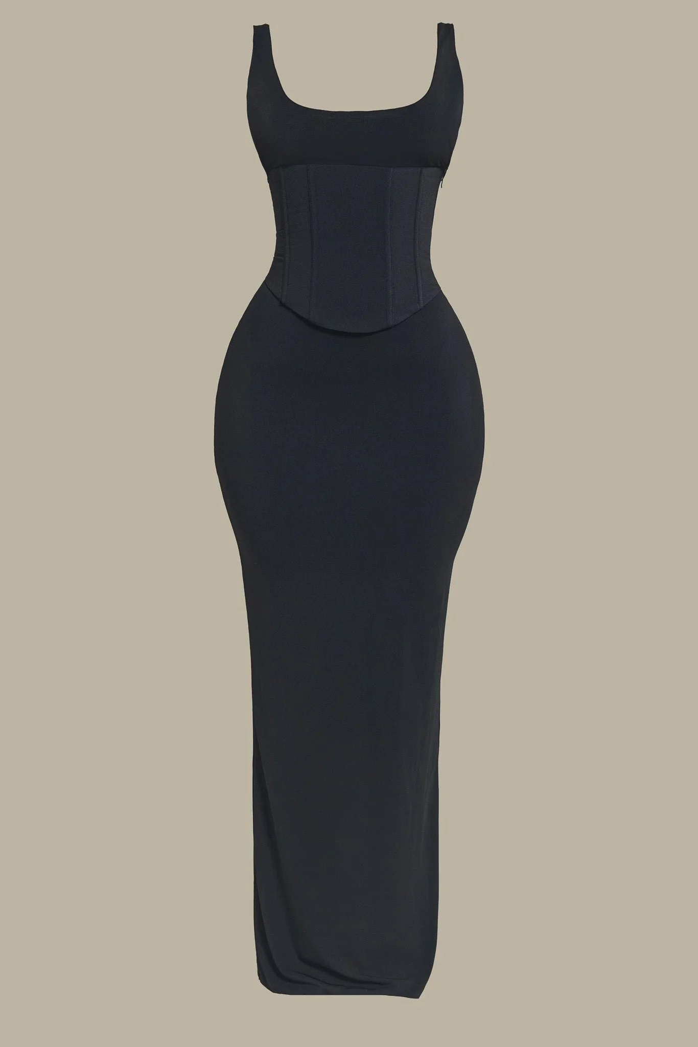The Sandra Scoop Maxi in Black - Image 5