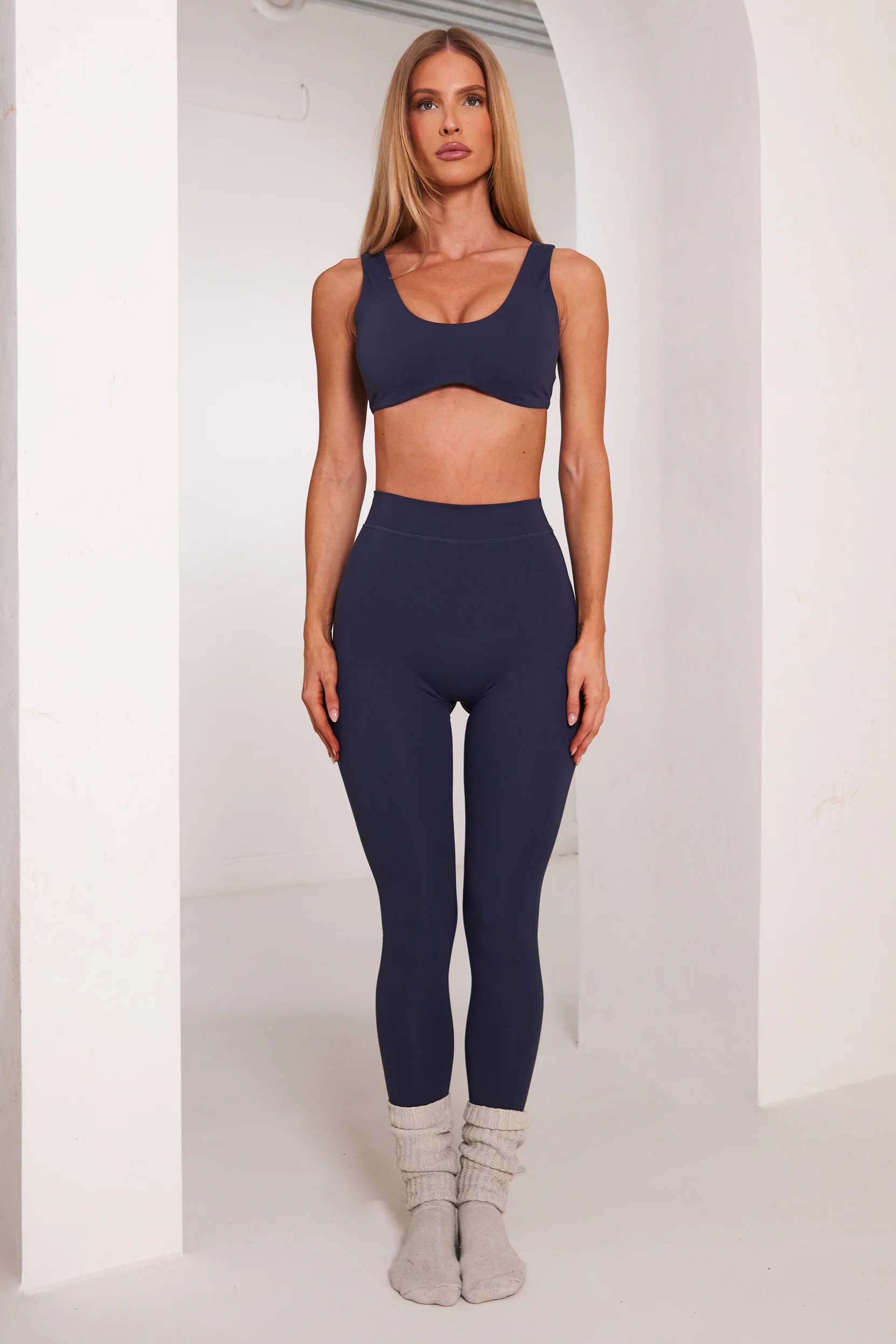 The Sculpt Leggings in Navy