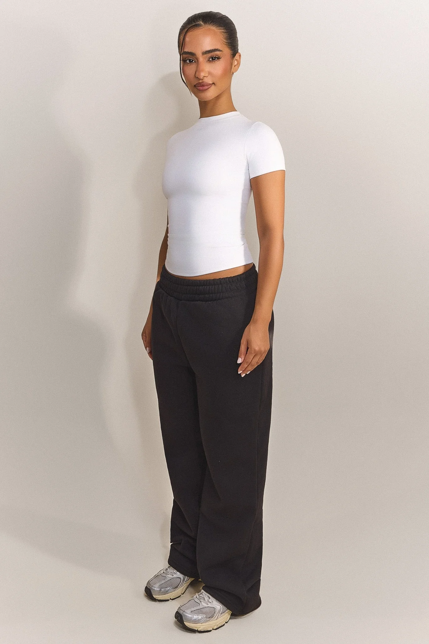 The Sculpt Short Sleeve Top in White - Image 10