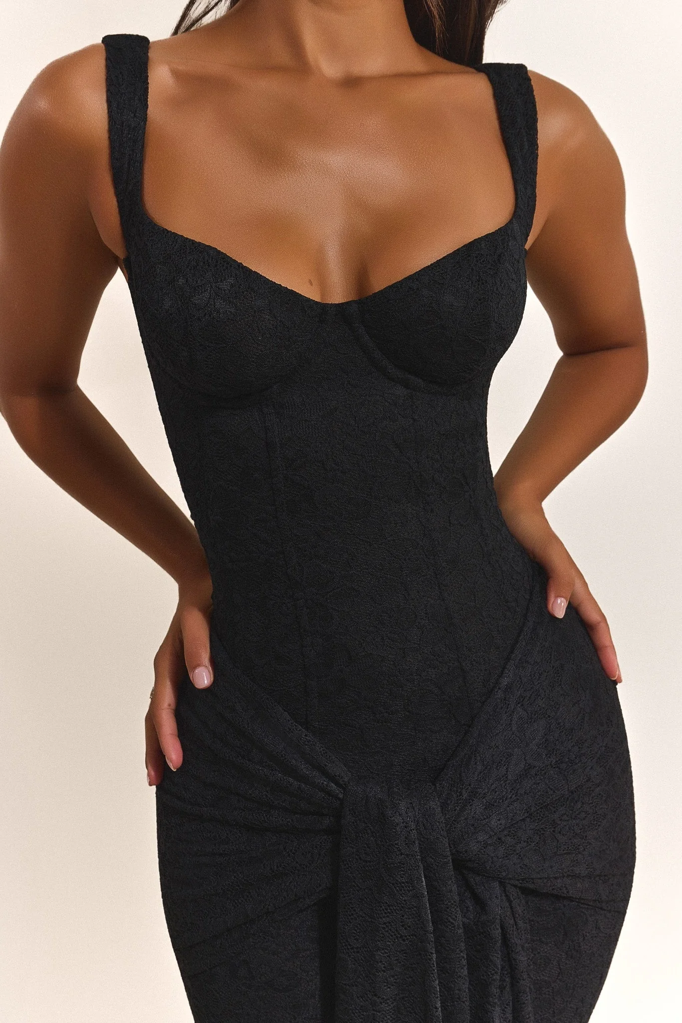 The Tie Front Maxi Dress in Black - Image 4