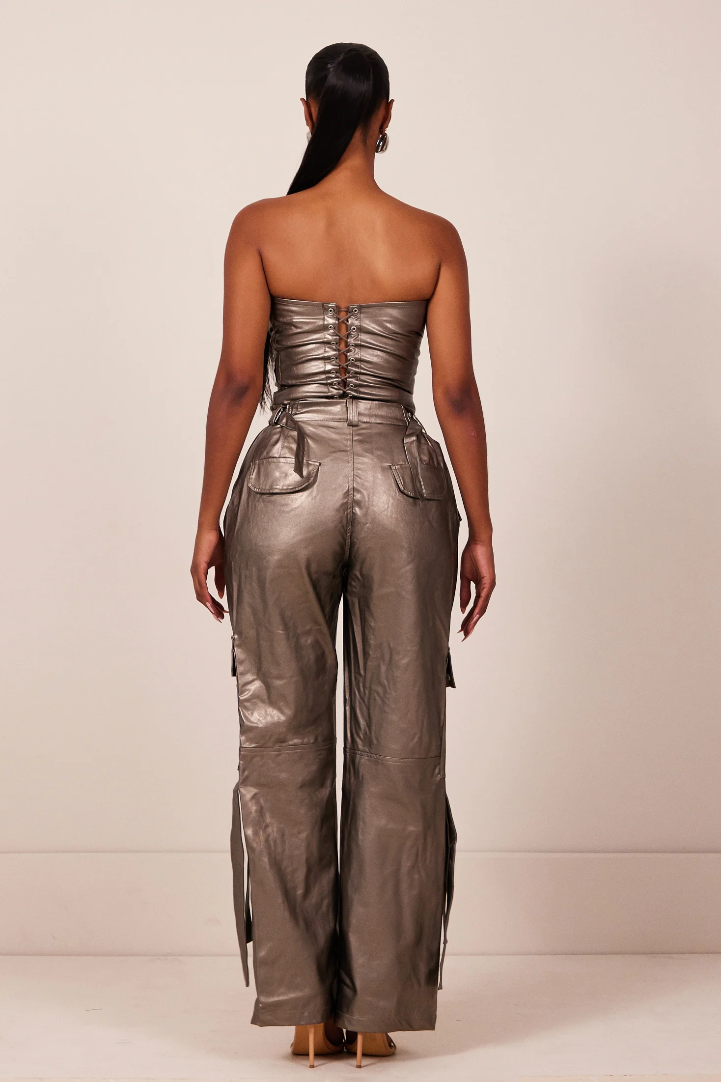 The Zeda Cargos in Bronze - Image 4